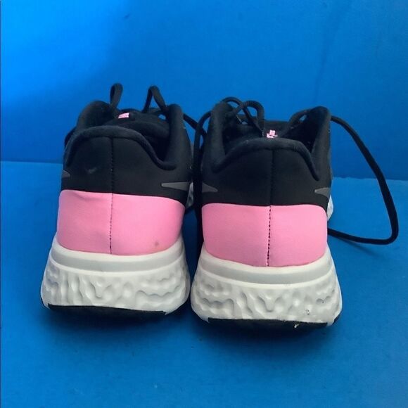 Nike Revolution 5 Running Shoes Women's US 10 - Picture 9 of 14